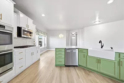 15198 S Mule Train Dr, Bluffdale, UT 84065 - Photo 9