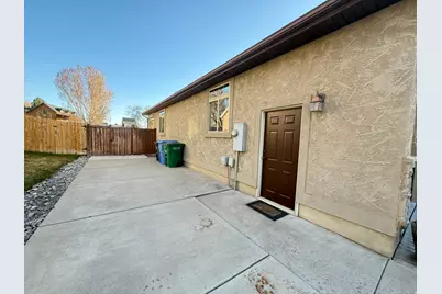 256 W 225 S, Providence, UT 84332 - Photo 5