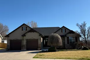 256 W 225 S, Providence, UT 84332 - Photo 3