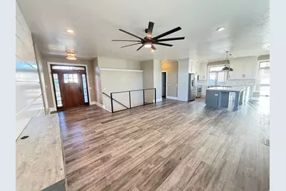 256 W 225 S, Providence, UT 84332 - Photo 9