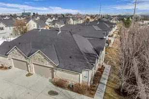 10819 S Wynview Ln W, South Jordan, UT 84095 - Photo 11