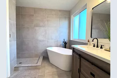 11831 S Carbide Ct W, Herriman, UT 84096 - Photo 9