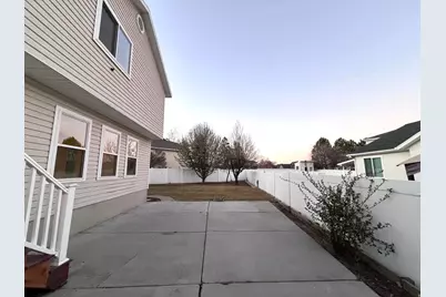 11831 S Carbide Ct W, Herriman, UT 84096 - Photo 13