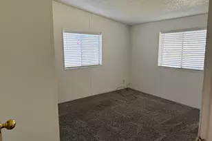 408 S 500 E, Roosevelt, UT 84066 - Photo 19