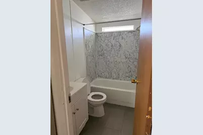 408 S 500 E, Roosevelt, UT 84066 - Photo 17