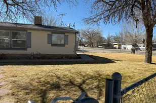 408 S 500 E, Roosevelt, UT 84066 - Photo 3