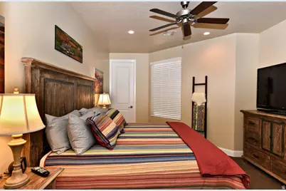 1622 W Canyon Tree Dr, Saint George, UT 84770 - Photo 9