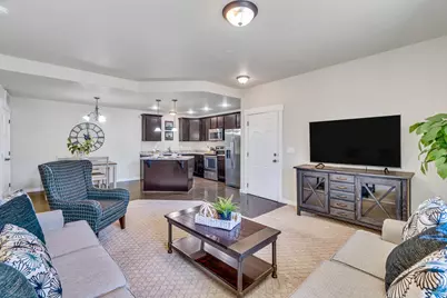 282 W 605 N #A, Centerville, UT 84014 - Photo 1