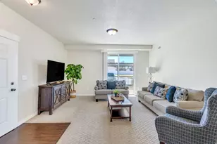 282 W 605 N, Centerville, UT 84014 - Photo 7