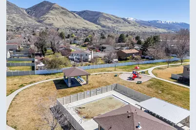 282 W 605 N #A, Centerville, UT 84014 - Photo 27