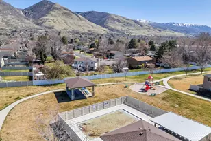 282 W 605 N, Centerville, UT 84014 - Photo 27