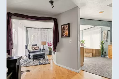 2718 E Commonwealth Ave, Salt Lake City, UT 84109 - Photo 13