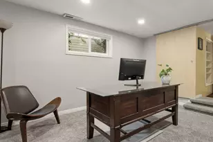 2718 E Commonwealth Ave, Salt Lake City, UT 84109 - Photo 31