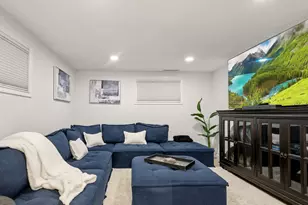 2718 E Commonwealth Ave, Salt Lake City, UT 84109 - Photo 23