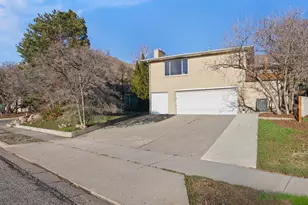 2718 E Commonwealth Ave, Salt Lake City, UT 84109 - Photo 35