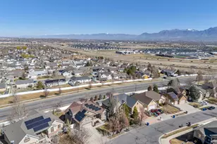 4886 W Bouldermeadow Dr S, Herriman, UT 84096 - Photo 39