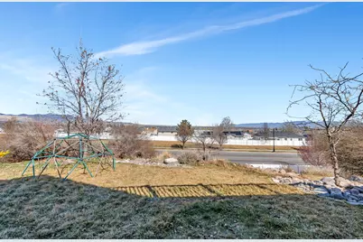 4886 W Bouldermeadow Dr S, Herriman, UT 84096 - Photo 43
