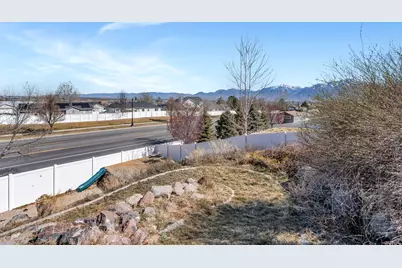 4886 W Bouldermeadow Dr S, Herriman, UT 84096 - Photo 45