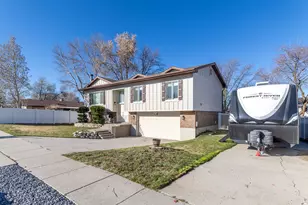 8360 S El Manicero Way E, Sandy, UT 84093 - Photo 3