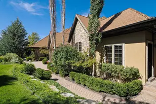 89 Lone Hollow Dr, Sandy, UT 84092 - Photo 9