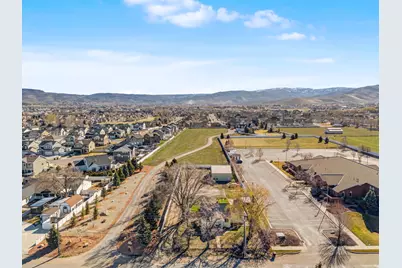 2237 S Daniels Rd, Heber City, UT 84032 - Photo 23