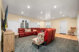 968 S Canyon Rd W, Santaquin, UT 84655 - Photo 17