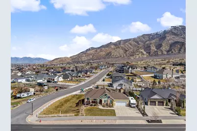 968 S Canyon Rd W, Santaquin, UT 84655 - Photo 31