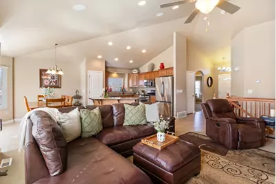 2966 S Sefton Dr, West Valley, UT 84120 - Photo 3