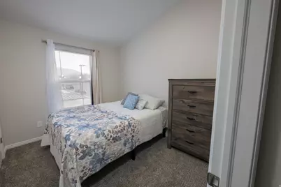 549 S 450 E, Clearfield, UT 84015 - Photo 17