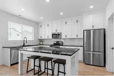 907 S 800 W, American Fork, UT 84003 - Photo 3