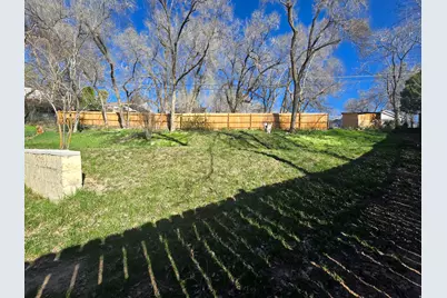 669 E Darling Cir S, Ogden, UT 84403 - Photo 15