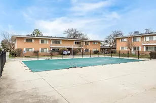 2286 E Carriage Ln, Holladay, UT 84117 - Photo 27