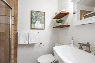 2286 E Carriage Ln, Holladay, UT 84117 - Photo 19