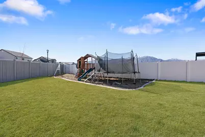 518 E Stonebriar Dr, Eagle Mountain, UT 84005 - Photo 49