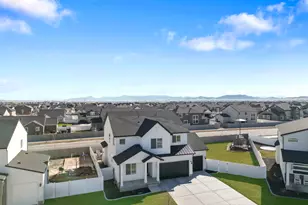 518 E Stonebriar Dr, Eagle Mountain, UT 84005 - Photo 5