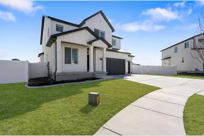 518 E Stonebriar Dr, Eagle Mountain, UT 84005 - Photo 3