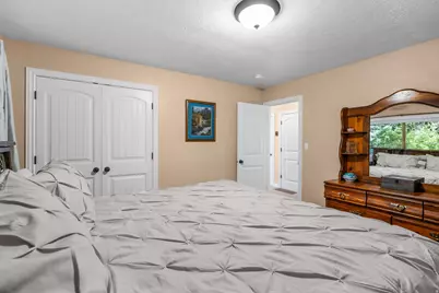 2125 E Logan Ave, Salt Lake City, UT 84108 - Photo 9