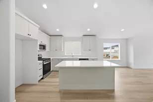 129 S 940 E, Santaquin, UT 84655 - Photo 7