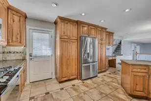 3522 W Lily Garden Ln, South Jordan, UT 84095 - Photo 9