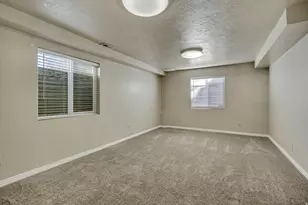 3522 W Lily Garden Ln, South Jordan, UT 84095 - Photo 23