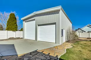 3522 W Lily Garden Ln, South Jordan, UT 84095 - Photo 31