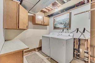 2024 E Ribbon Ln S, Holladay, UT 84117 - Photo 27