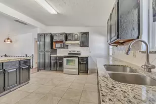 2024 E Ribbon Ln S, Holladay, UT 84117 - Photo 7