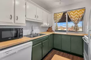 249 W Garden Park, Orem, UT 84057 - Photo 7