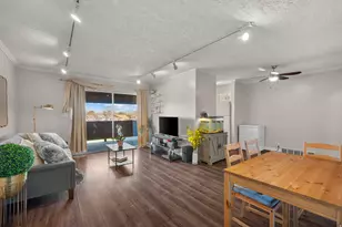 249 W Garden Park, Orem, UT 84057 - Photo 5