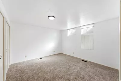 488 E 250 S, Hyde Park, UT 84318 - Photo 19