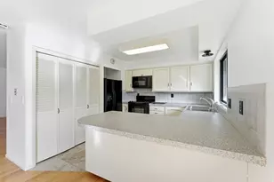 488 E 250 S, Hyde Park, UT 84318 - Photo 15