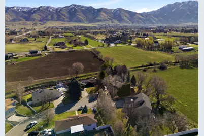 488 E 250 S, Hyde Park, UT 84318 - Photo 47