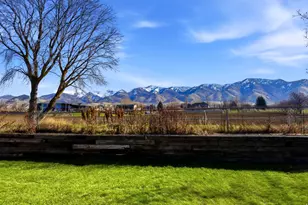 488 E 250 S, Hyde Park, UT 84318 - Photo 43