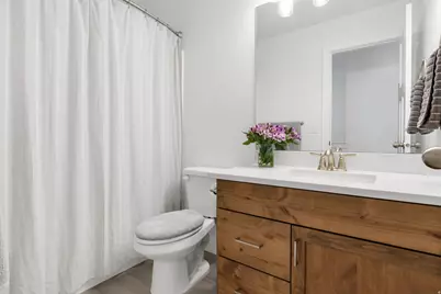 1078 N 340 W, Tooele, UT 84074 - Photo 13